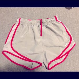 Nike Women's Dry Tempo Shorts Brand new